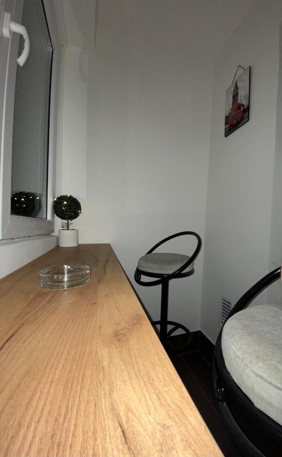 Apartman Bonaca Apartment Ni Екстериор снимка